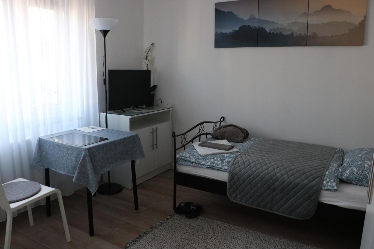 Rooms In Duesseldorf Near The Airport/Fair Cameră foto
